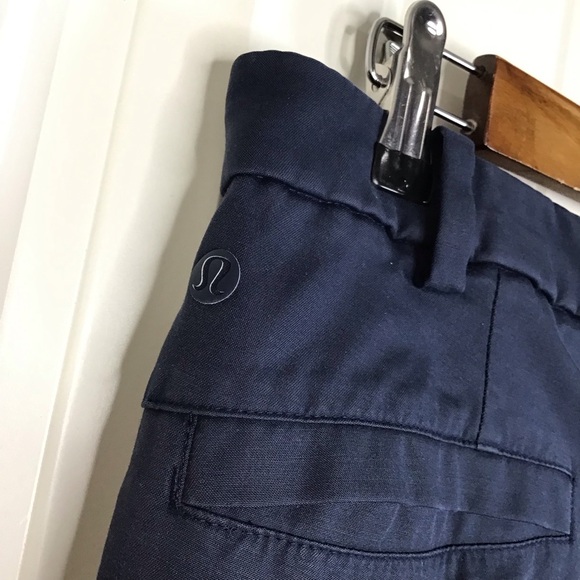 Lululemon Commission Pant Classic Qwick Chino in Navy Size 30. - Picture 5 of 10